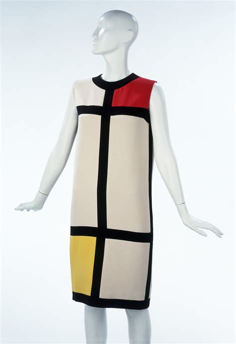 mondrian dresses by yves saint laurent|yves Saint Laurent fashion museum.